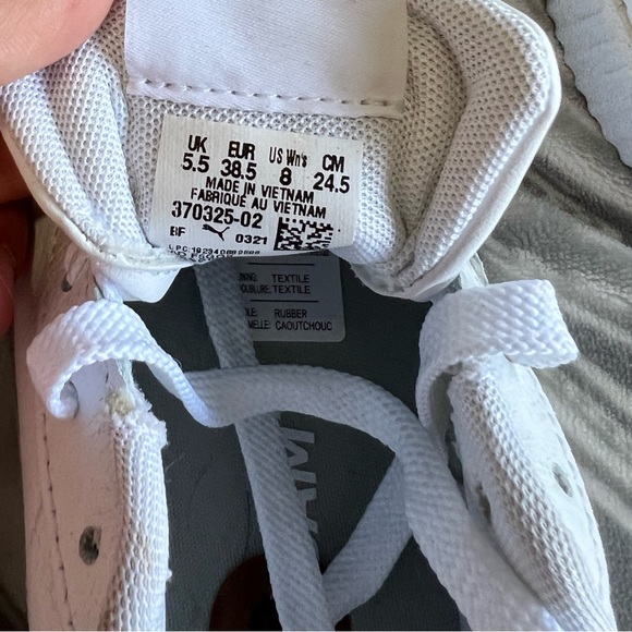 Puma Sneakers - Picture 3 of 3